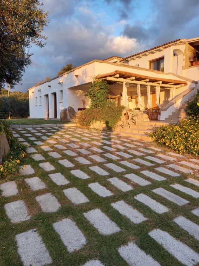 Bed and Breakfast Li Petri Manni Olbia Exteriér fotografie