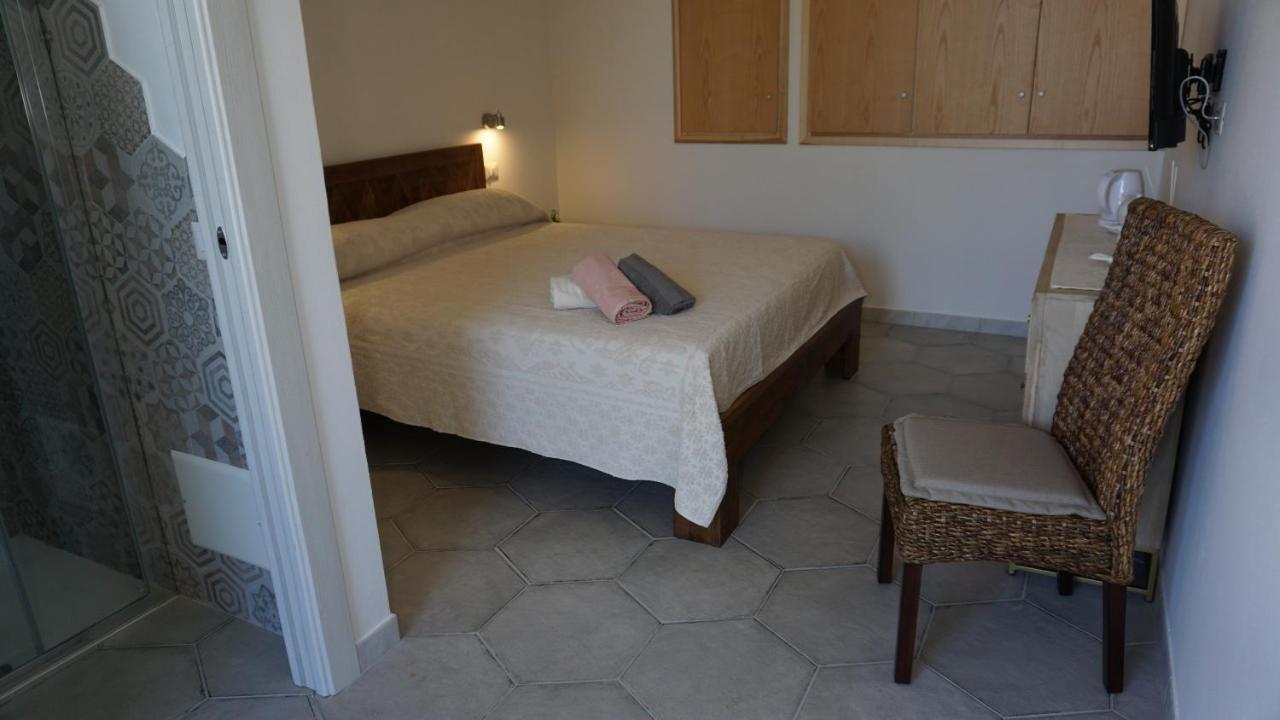 Bed and Breakfast Li Petri Manni Olbia Exteriér fotografie